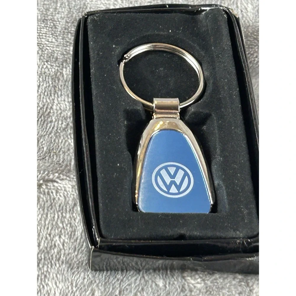 Volkswagen Blue Enamel Chrome Logo Keychain Jim Ellis VW Dealership New in Box